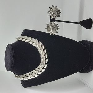 Vintage necklace and earrings